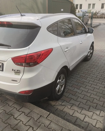 Hyundai ix35 cena 30500 przebieg: 299982, rok produkcji 2010 z Biała małe 92